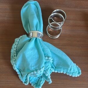 F.B. Rogers 4 Piece Silverplate Napkin Ring Set VINTAGE in box